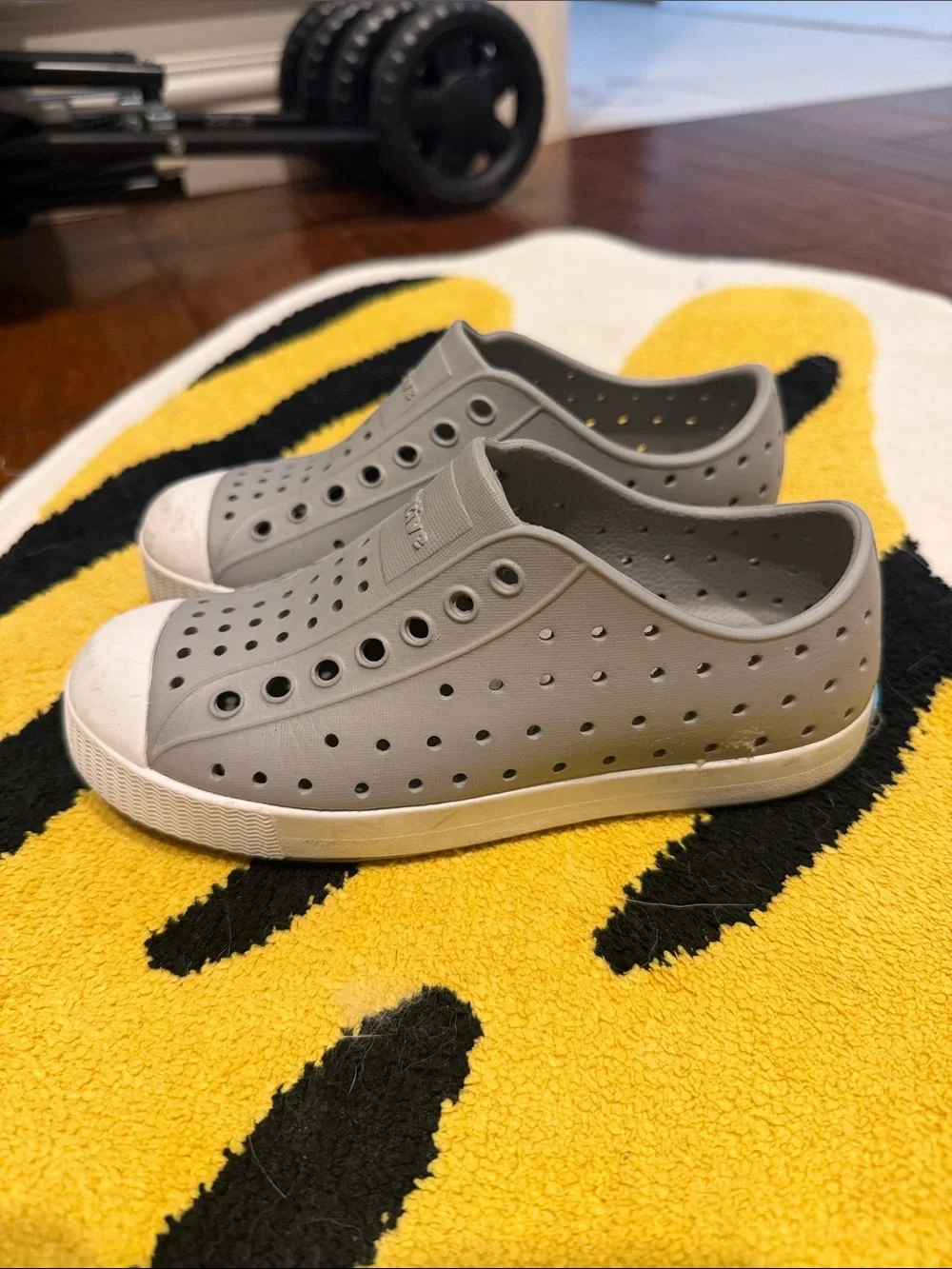 Native Kids Water Shoes in Gray with White Toe Caps